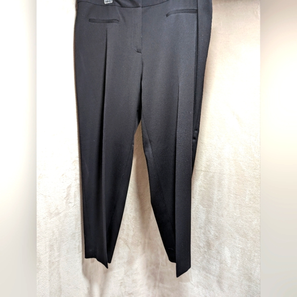 MAKE AN OFFER - Like-New Liz Claiborne Trousers